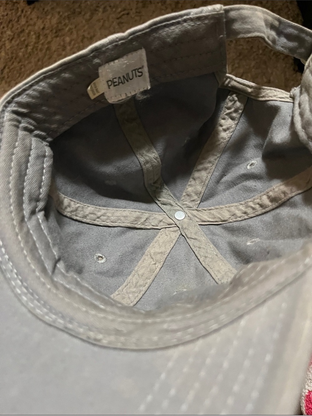 Snoopy Embroidered Baseball Cap - Light Gray - Picture 3 of 3